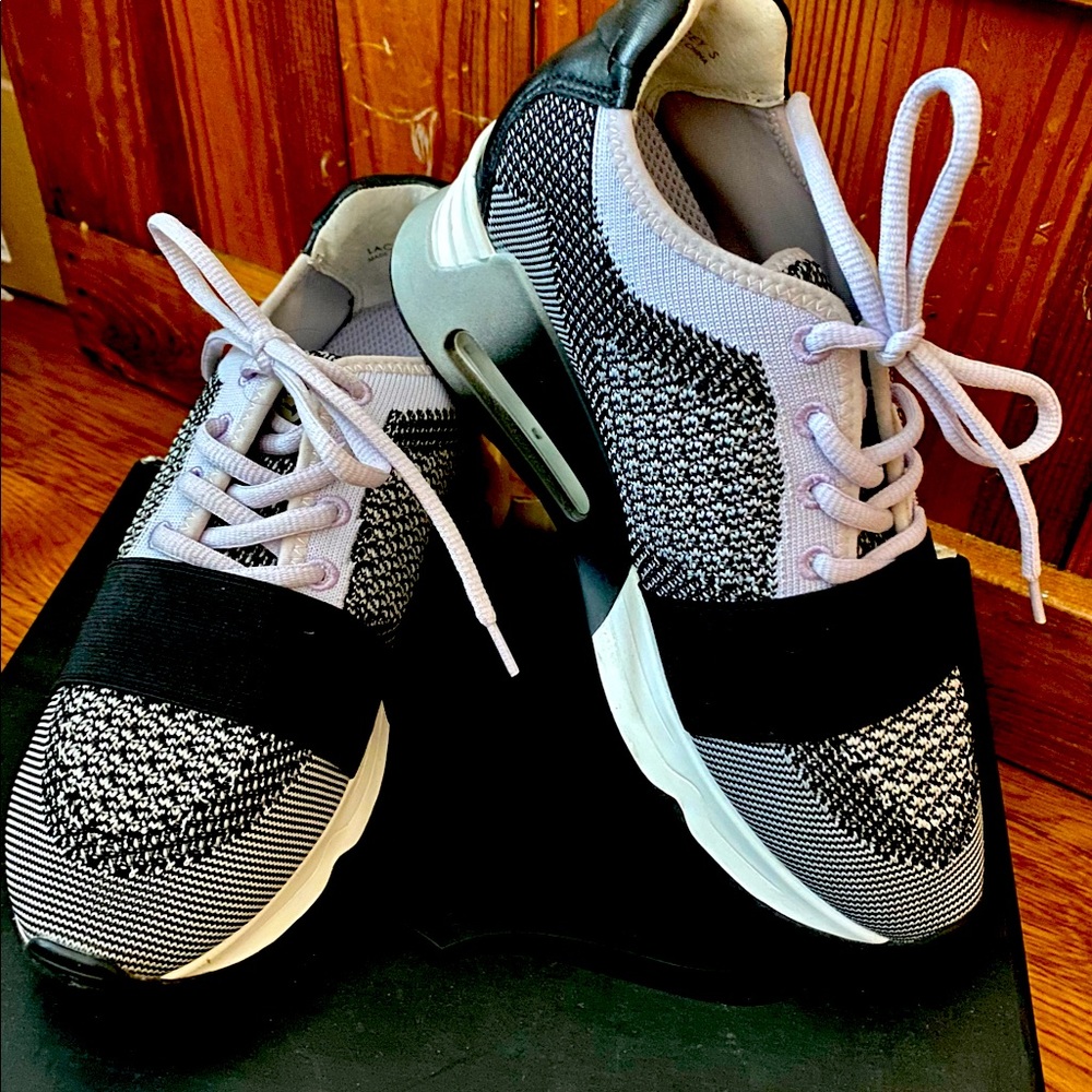 Ash Shoes